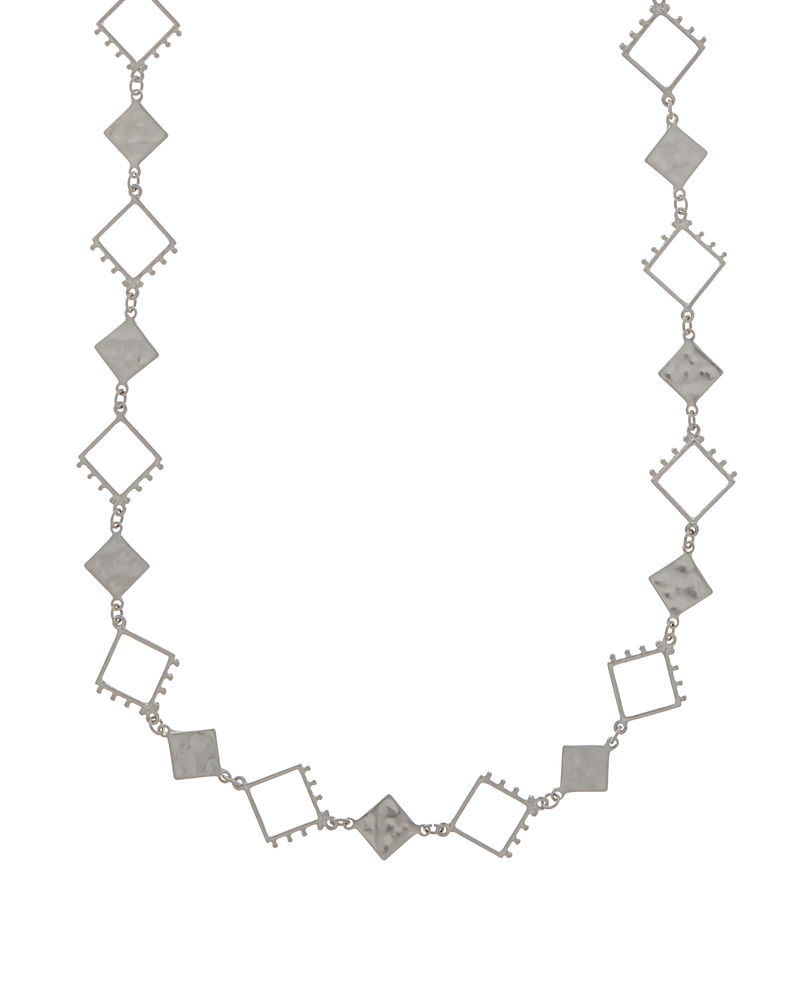 Lilia Square Hammered Necklace | Silver