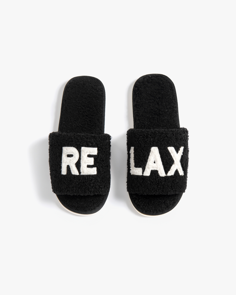 Relax Slippers | Black / White