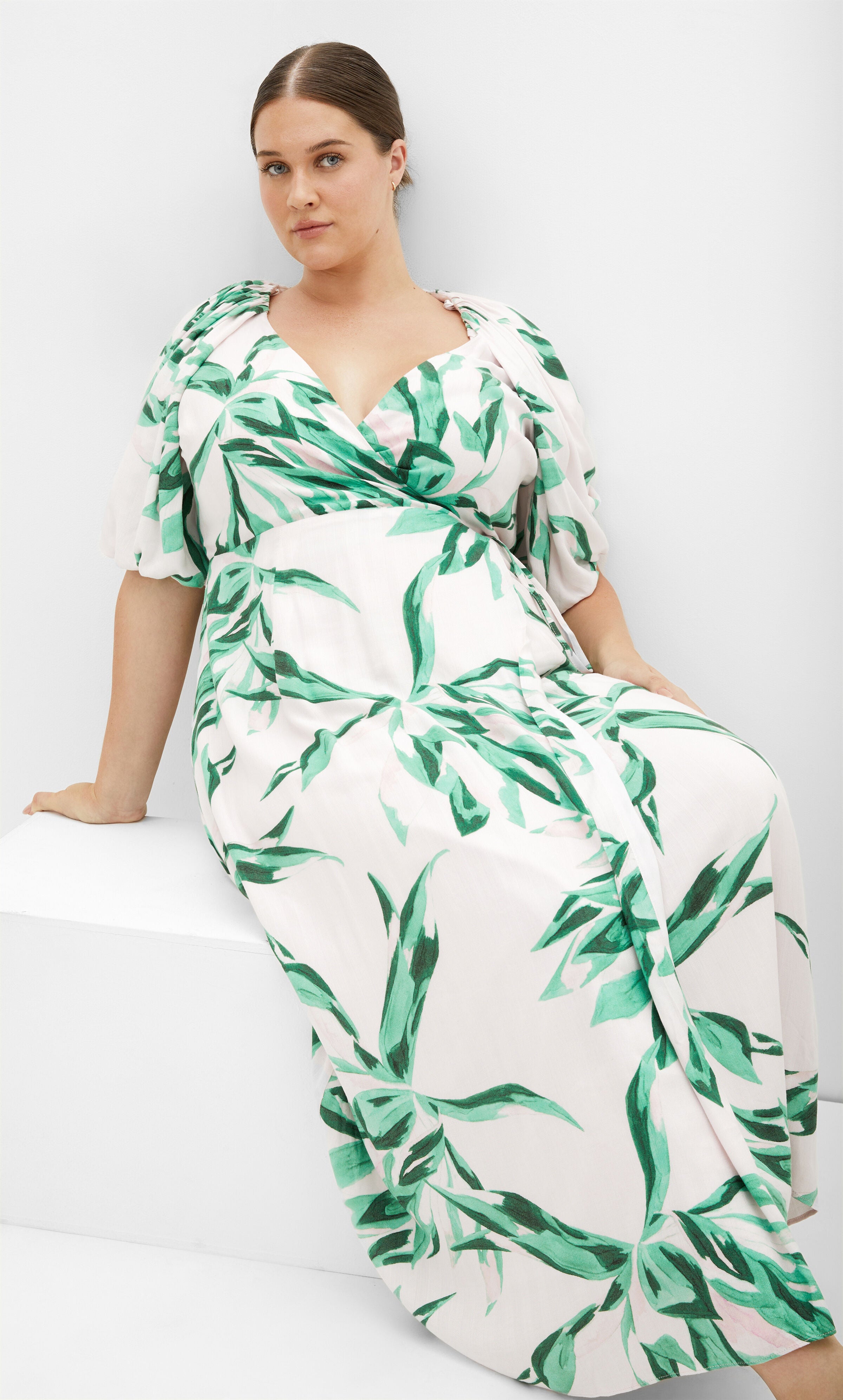 Leilani Maxi Dress - print, GREEN, alternate image number 3
