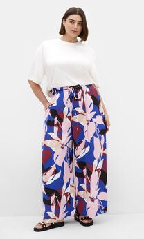 Wild Fern Print Wide Leg Pant