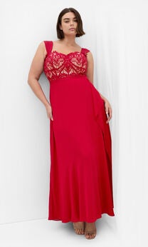 Sweet Evie Maxi Dress - red