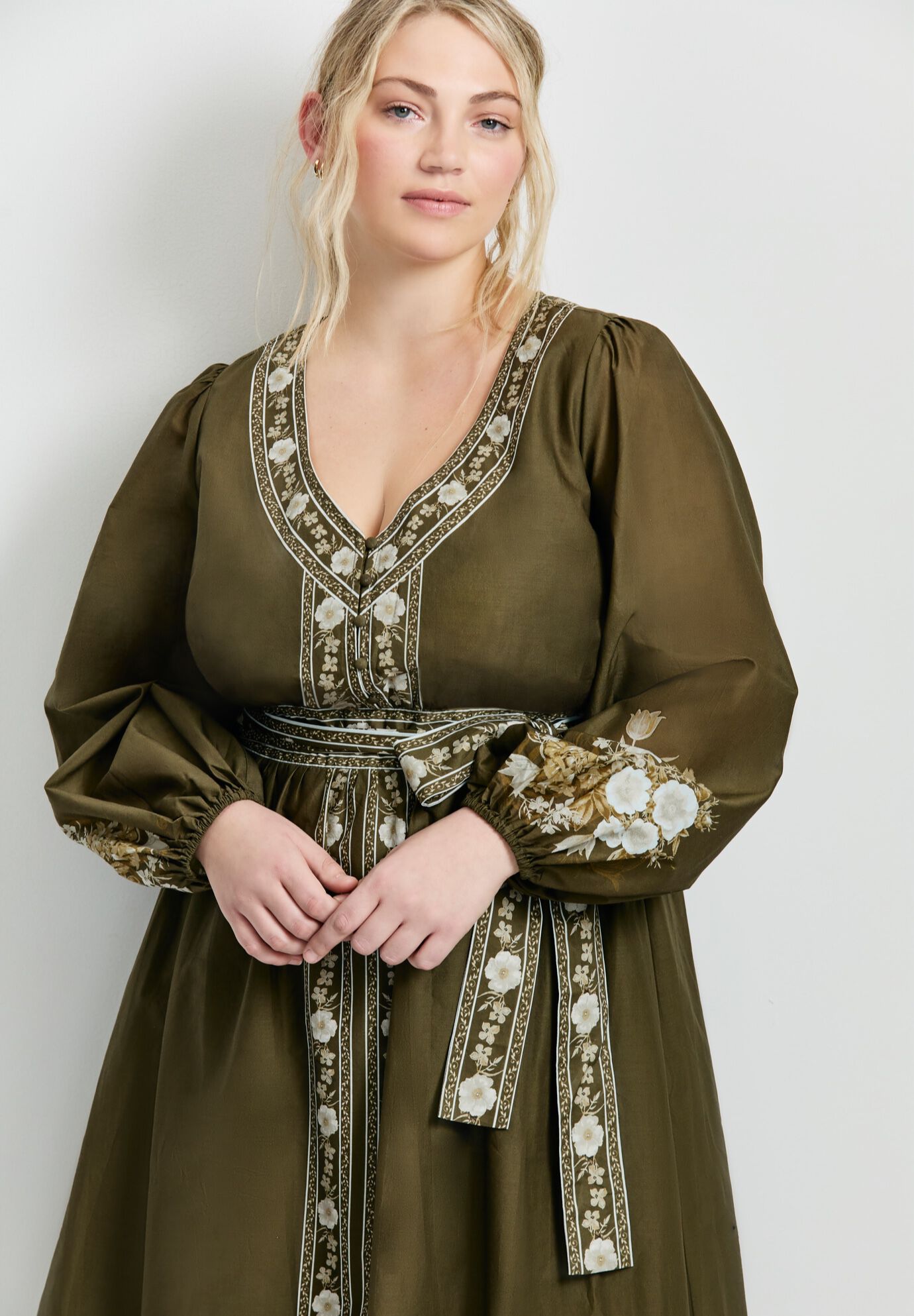 Ethereal Escape Maxi Dress, OLIVE ETHEREAL, alternate image number 4