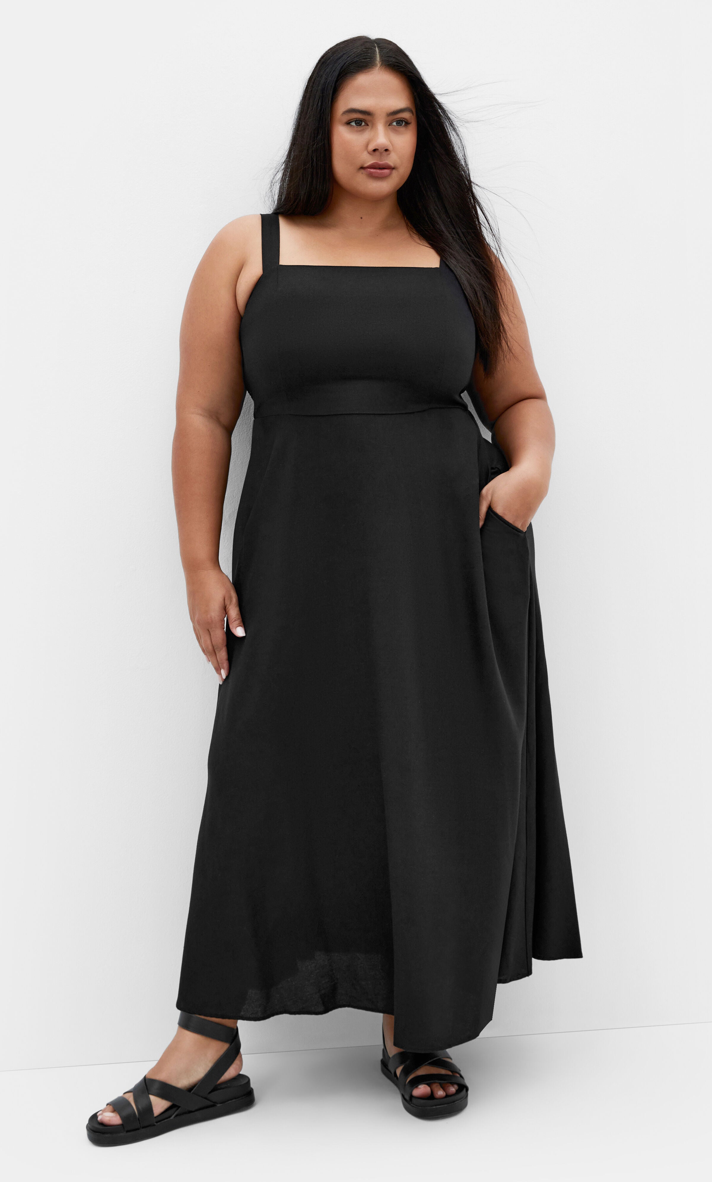 Collins Maxi Dress - black, BLACK, alternate image number 2