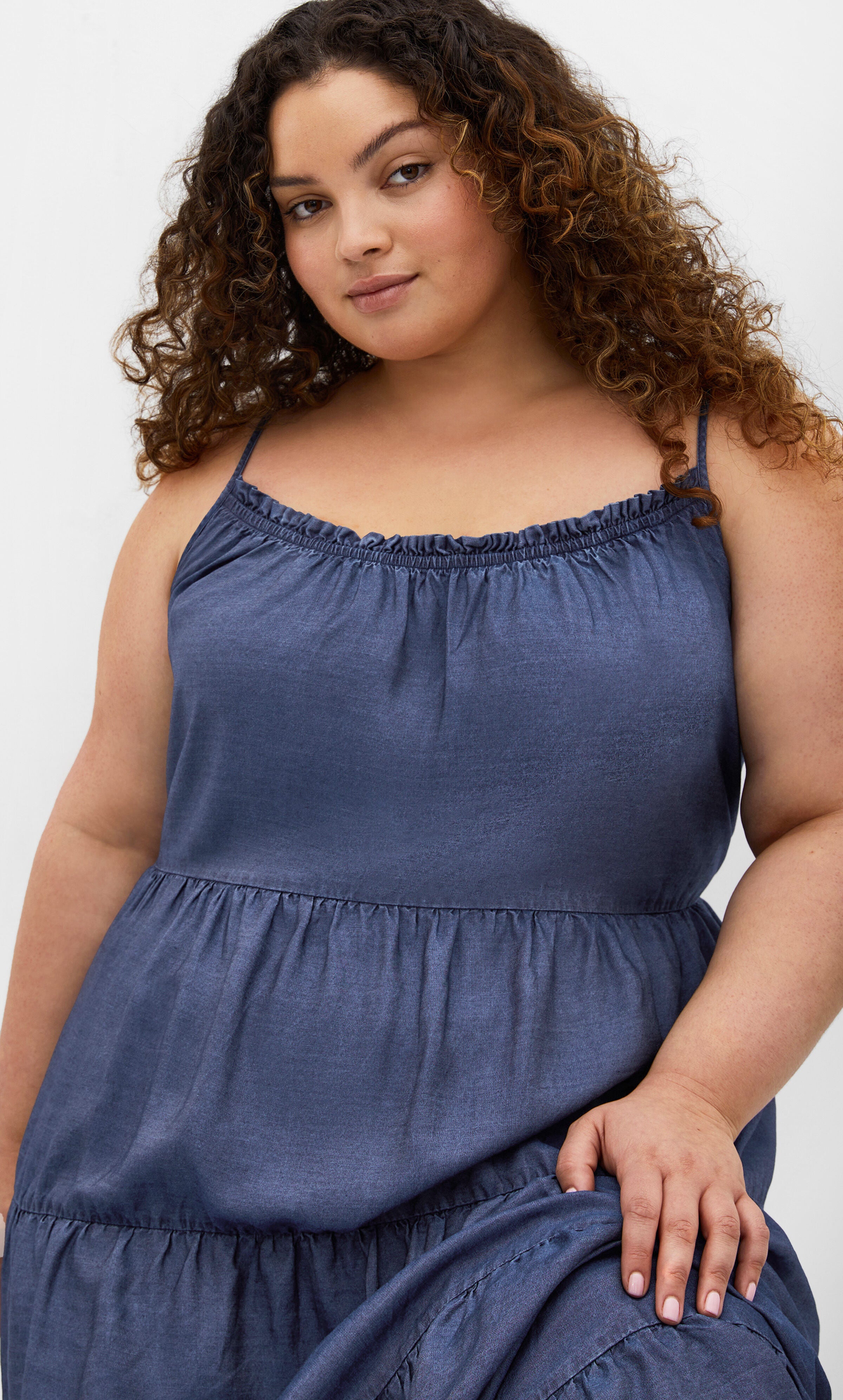 Island Tier Maxi Dress - dark wash, BLUE, alternate image number 3