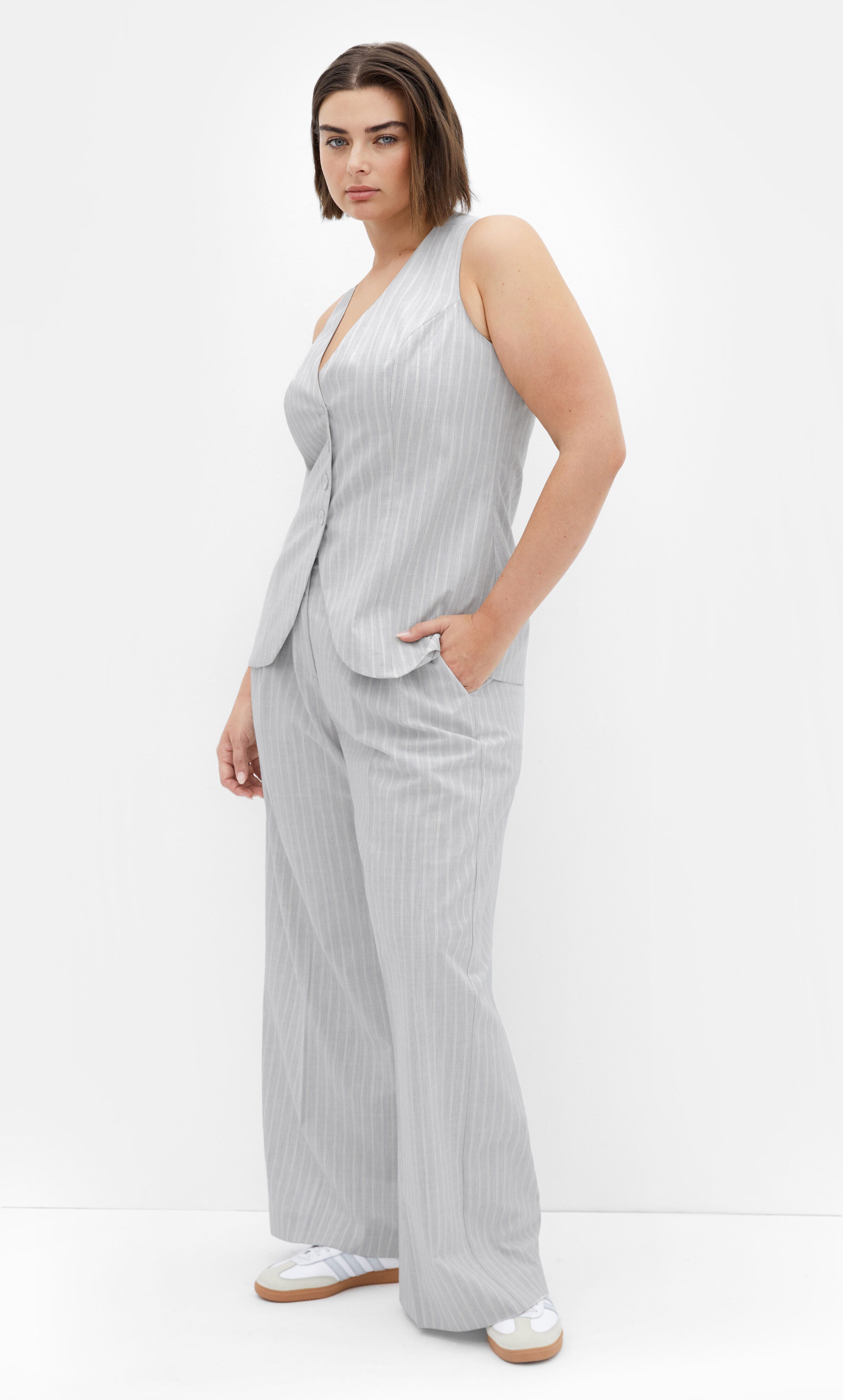 Jazmin Straight Pant - silver, GRAY, alternate image number 1