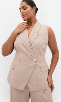 Luci Vest