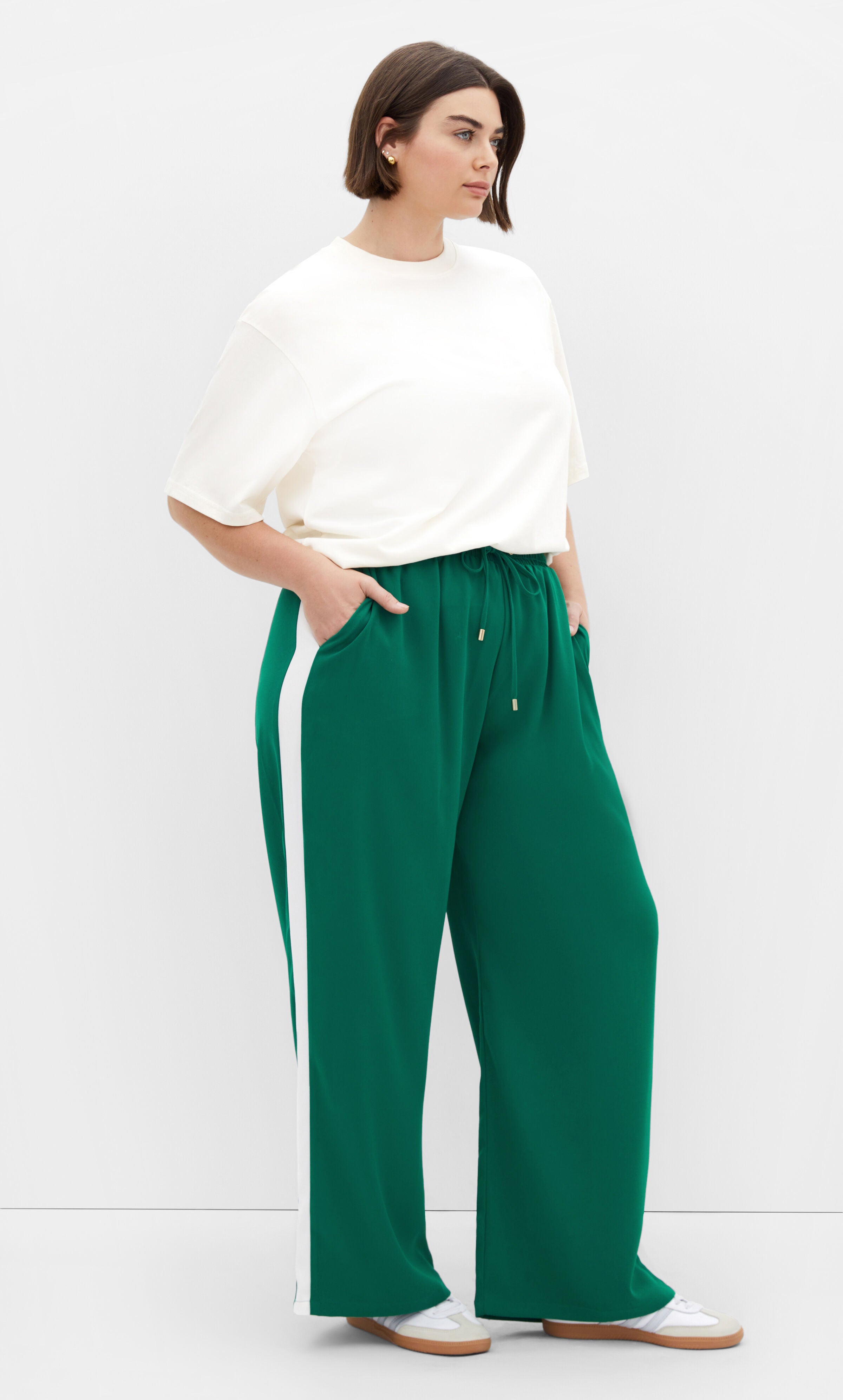 Lilia Pant, GREEN, alternate image number 1