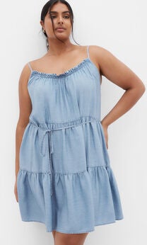 Sweet Tiers Mini Dress - light denim
