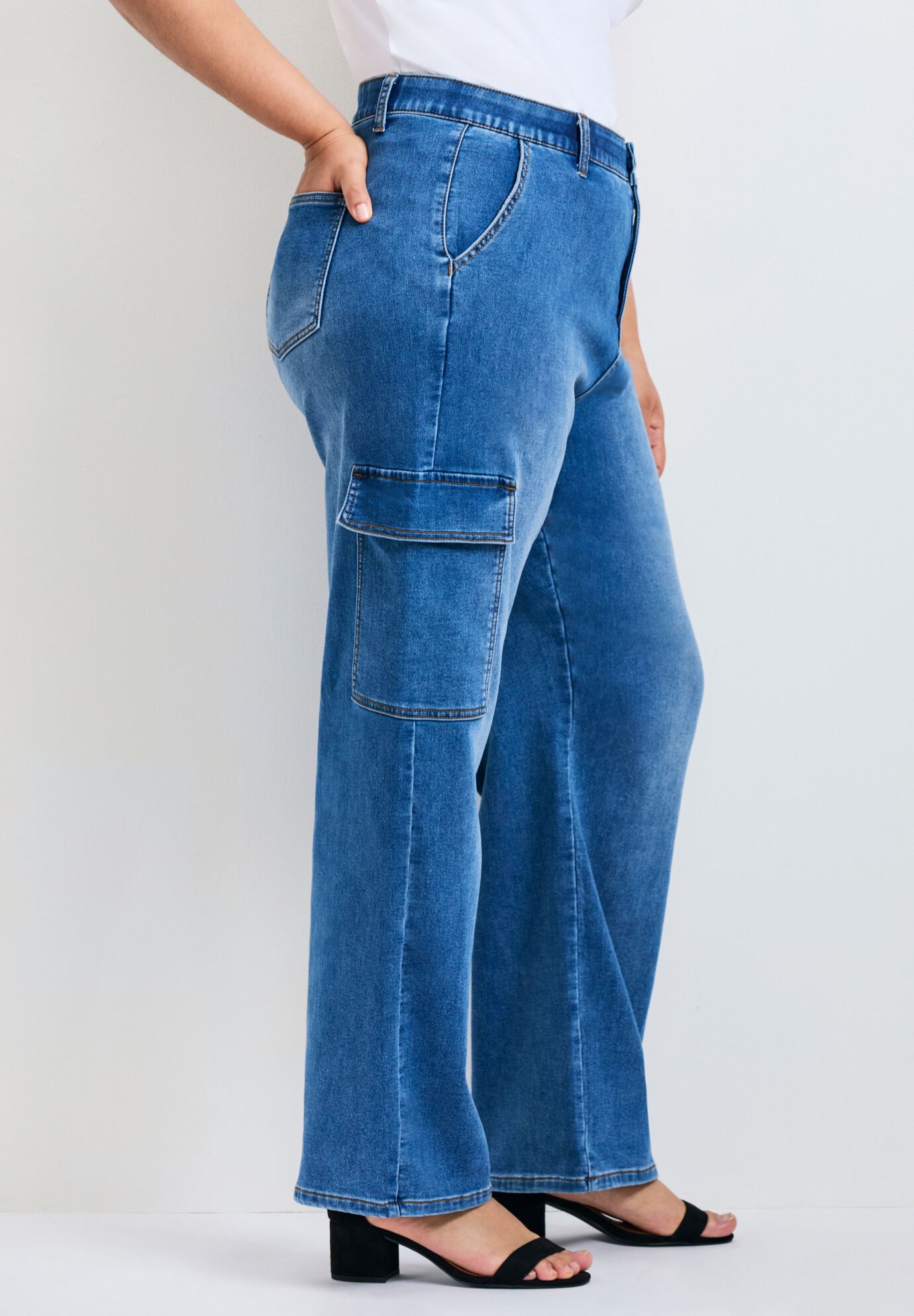 Cassidy Wide Leg Cargo Jean, MID WASH, alternate image number 2