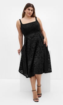 Jacklynn Midi Dress - black