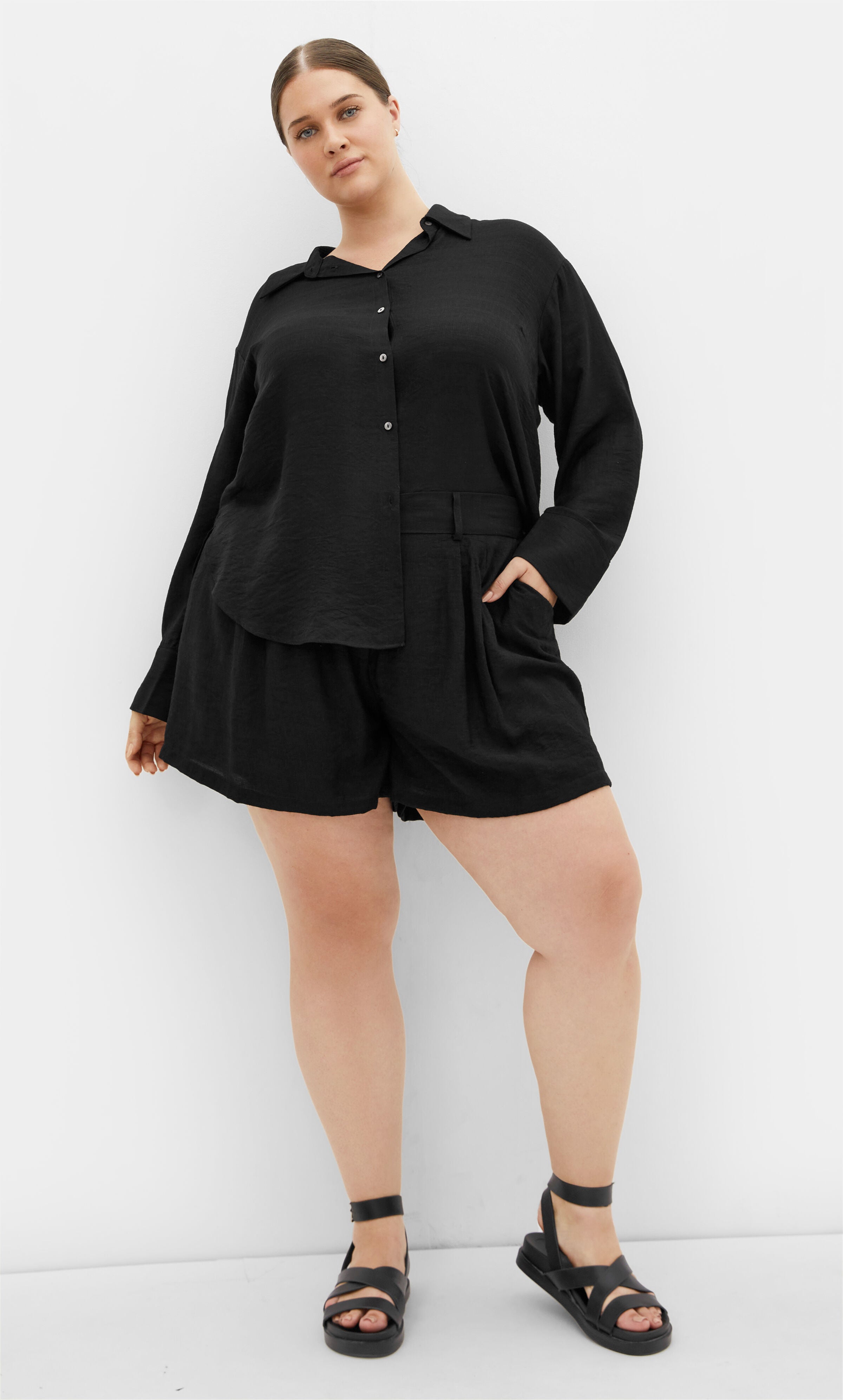 Bella Shirt - black, BLACK, alternate image number 1