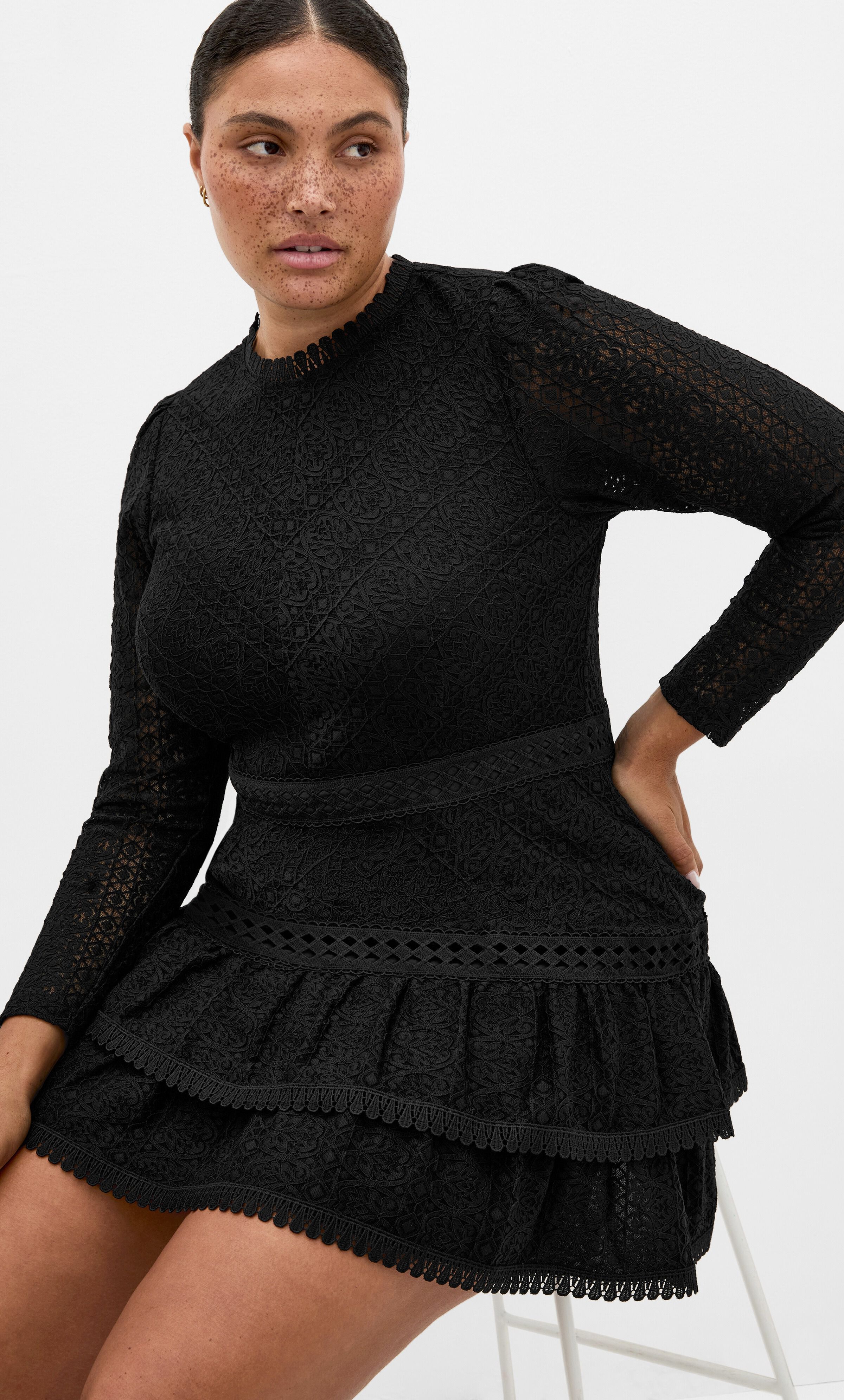 Gabriella Lace Ruffle Mini Dress, GRAY, alternate image number 2