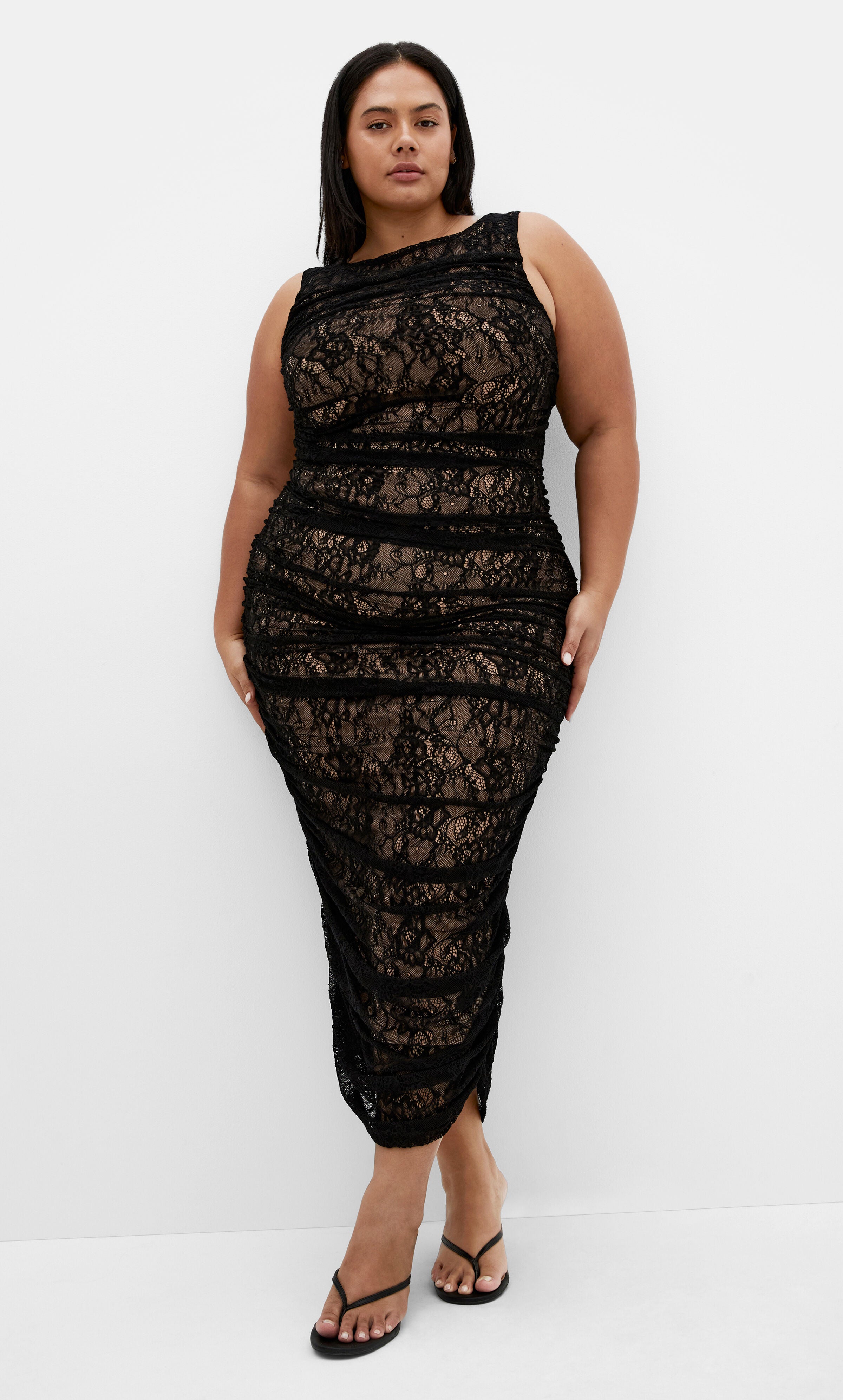 Halo Ruched Lace Midi Dress - black, BLACK, alternate image number 3