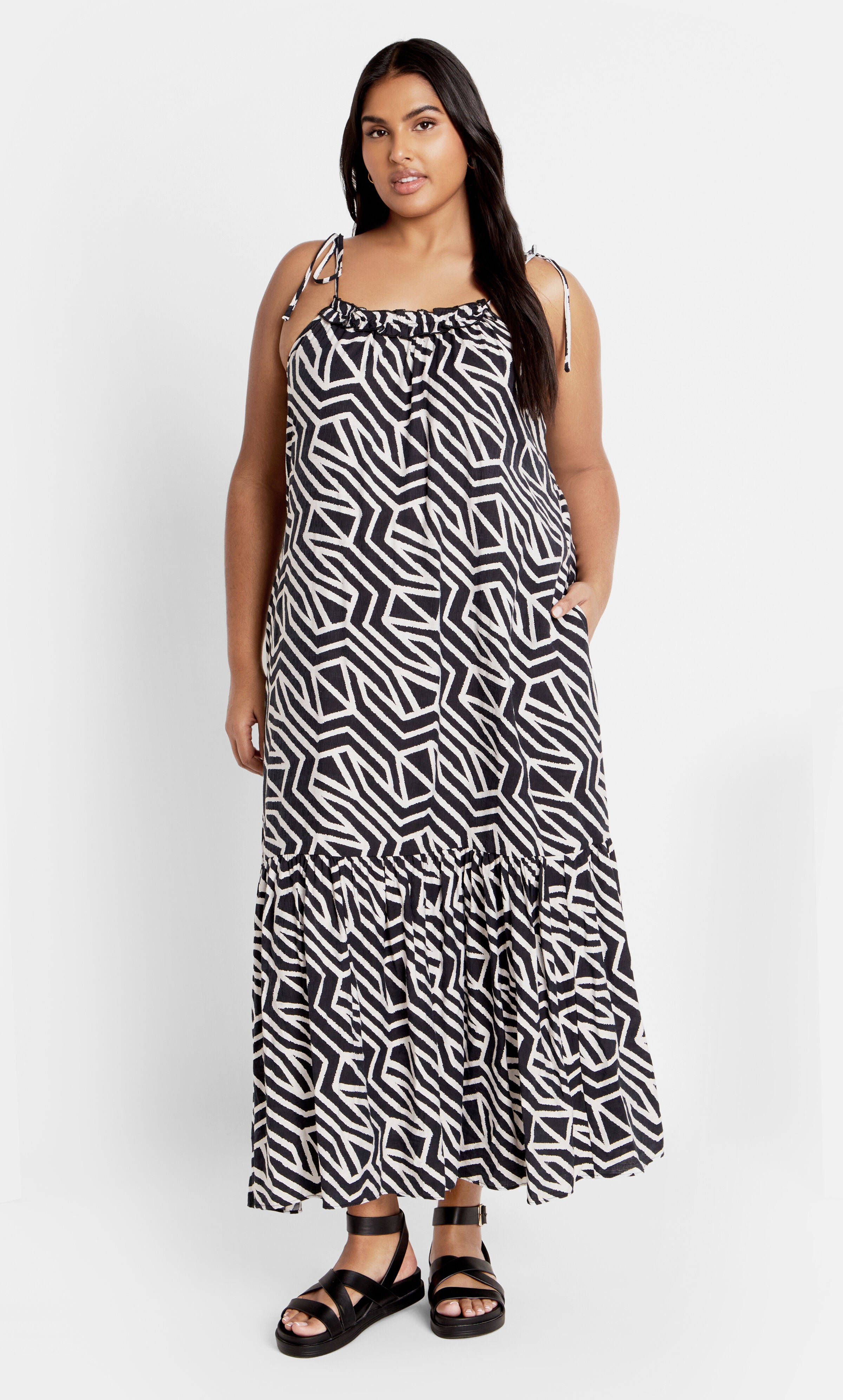 Erica Print Maxi Dress - black, BLACK, hi-res image number 0