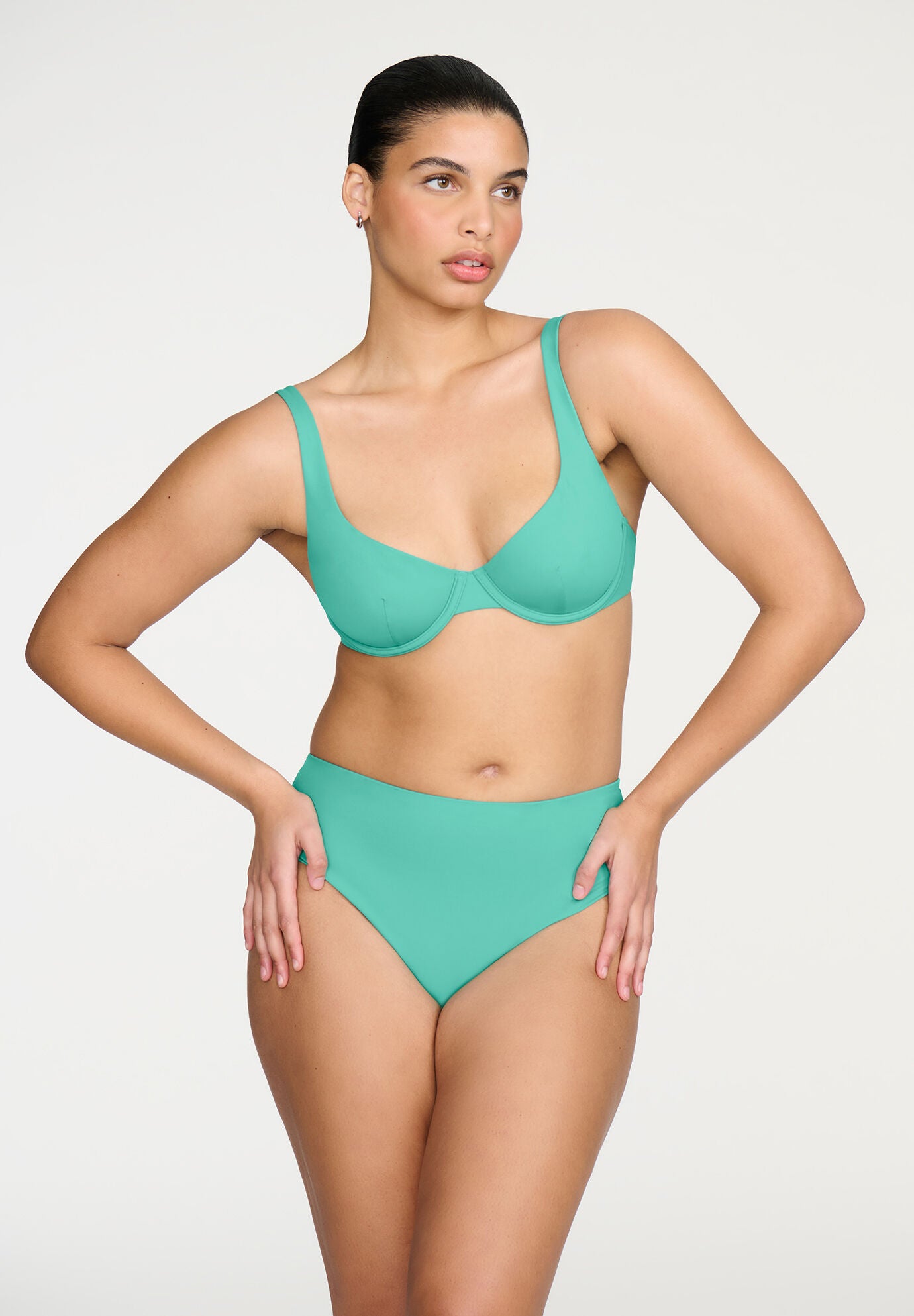 The Scoop  Swim﻿