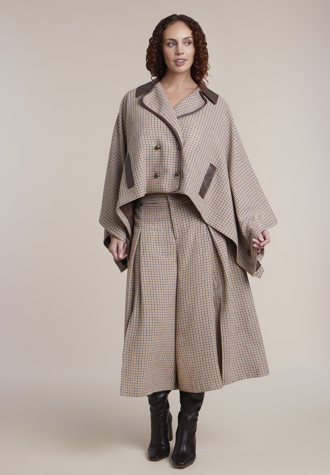 Pleated Houndstooth Wide-Leg Culotte