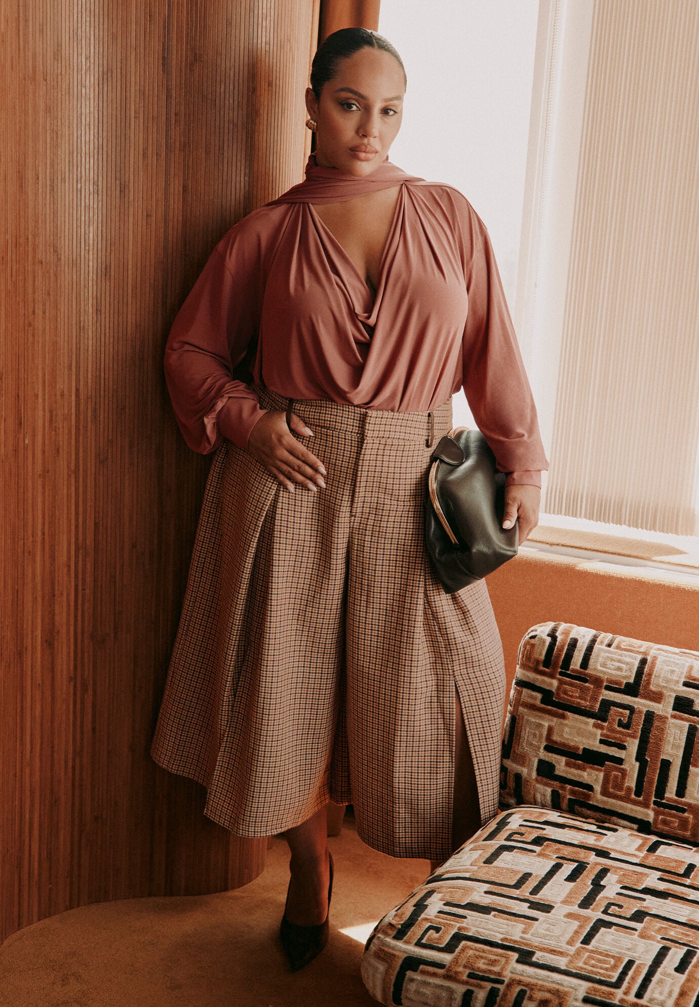 Pleated Houndstooth Wide-Leg Culotte, PLAID, alternate image number 3