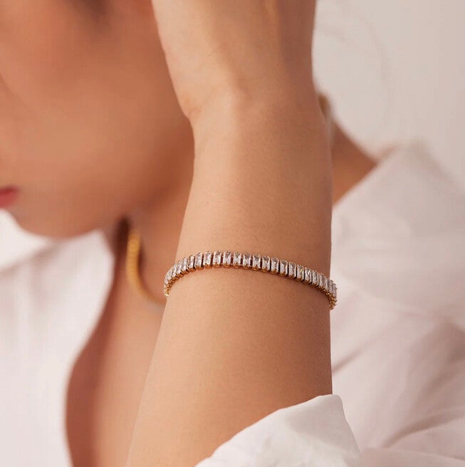 Valentina Bracelet, GOLD AND CRYSTAL, hi-res image number 0