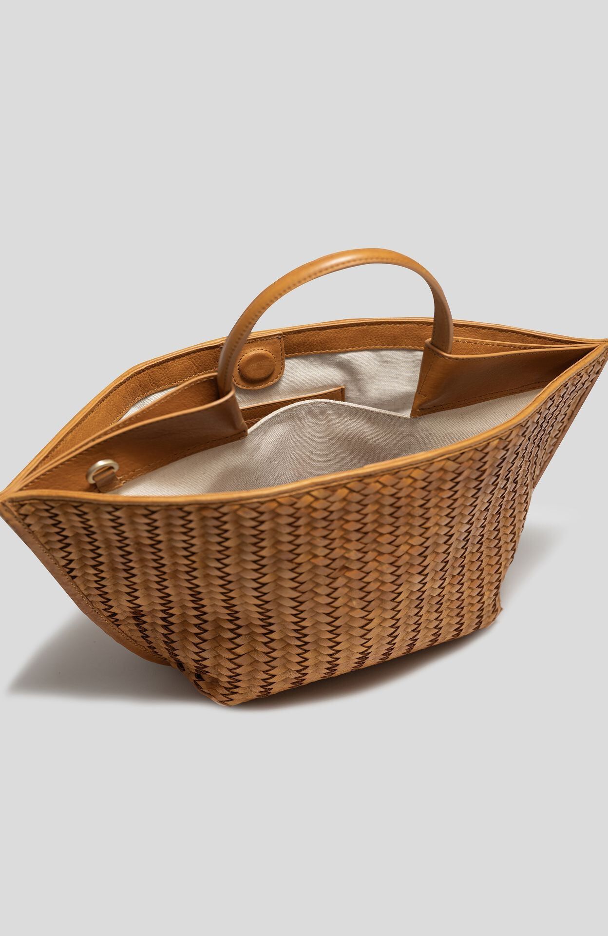 Austin Small - Small Crossbody - Tan, TAN, alternate image number 3