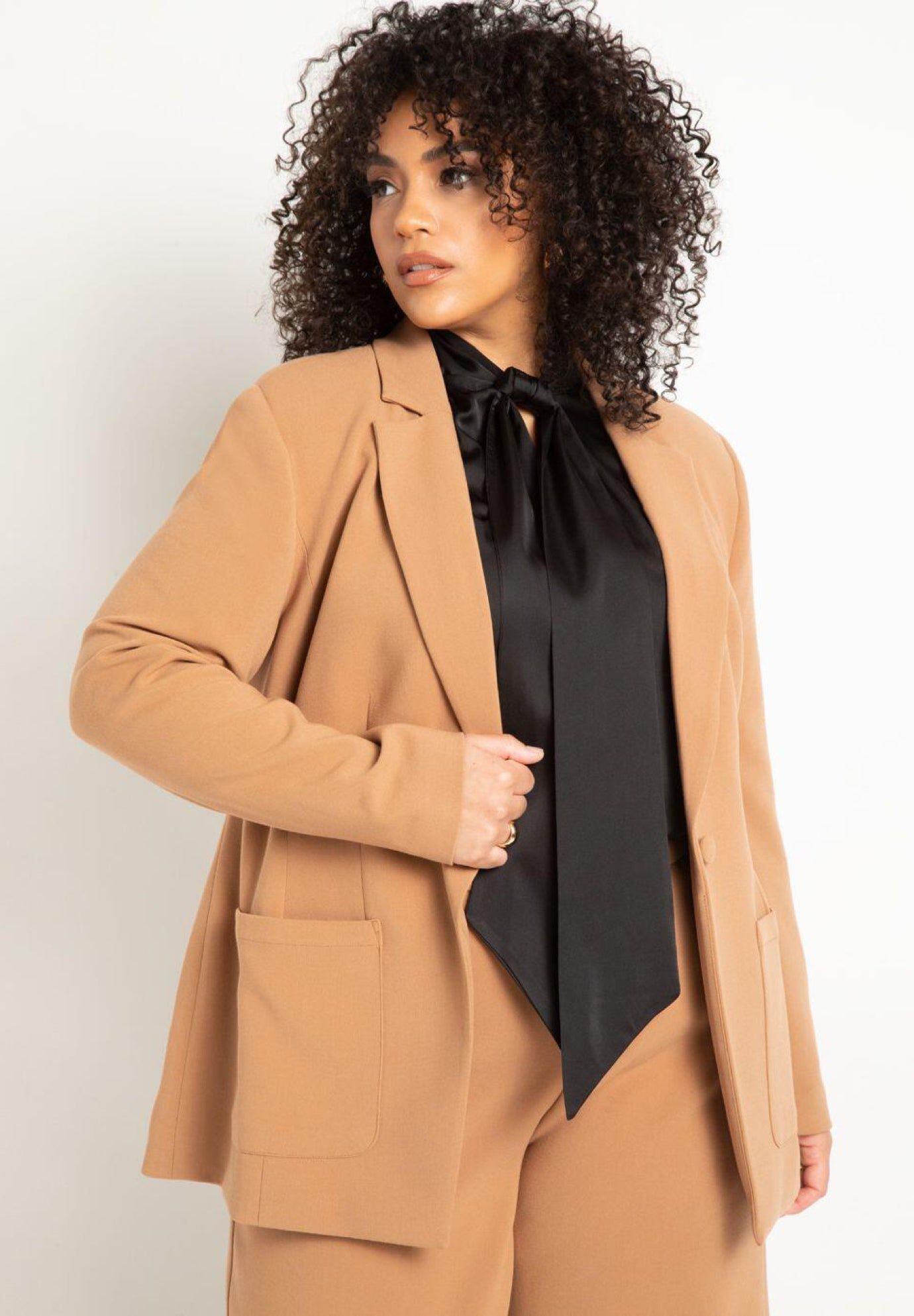 The 365 Suit Patch Pocket Blazer, BISCUIT, hi-res image number 0