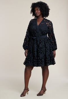 Best Dresses For Full-Figured Women