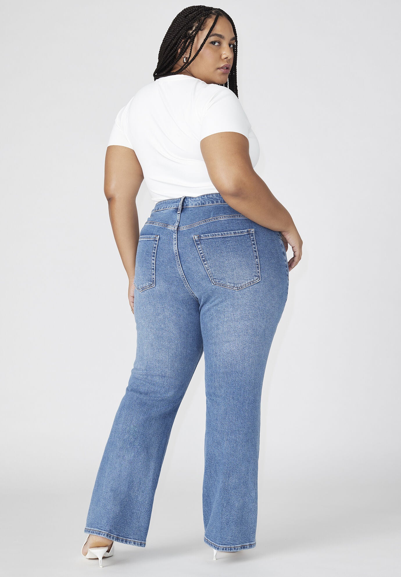 The Flare Leg Jean, MEDIUM WASH DENIM, alternate image number 2