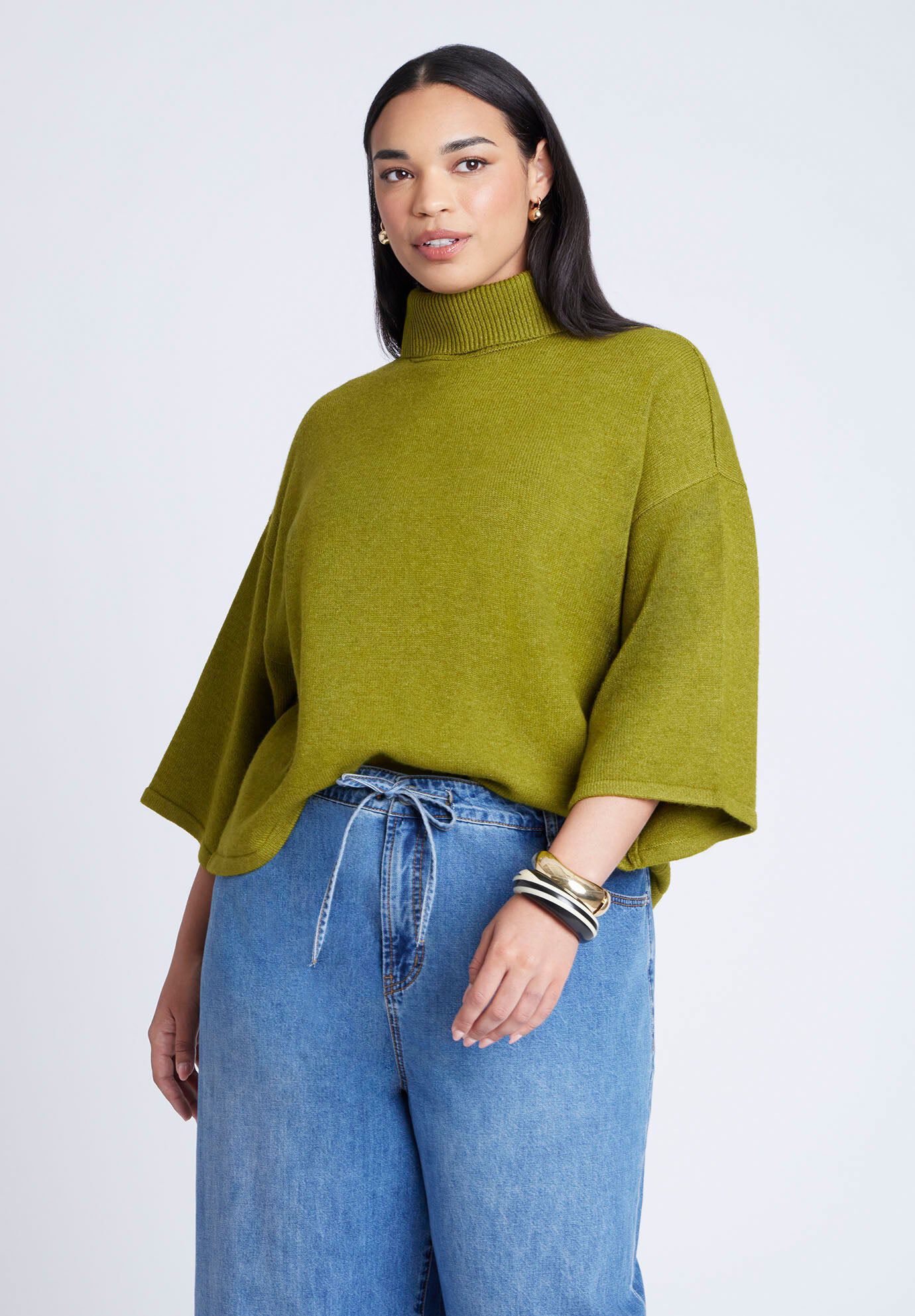 Boxy Three Quarter Sleeve Turtleneck