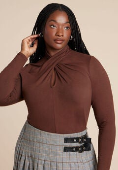 Keyhole Twist Drape Top