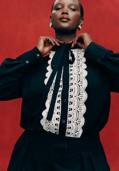 Collared Shirt With Lace-Trimmed Placket