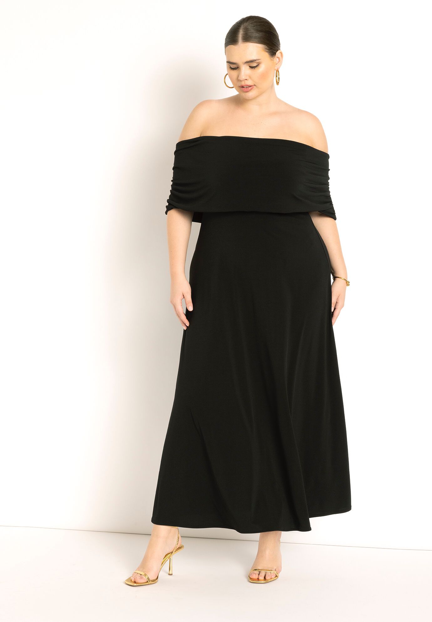 Off The Shoulder Maxi Dress﻿