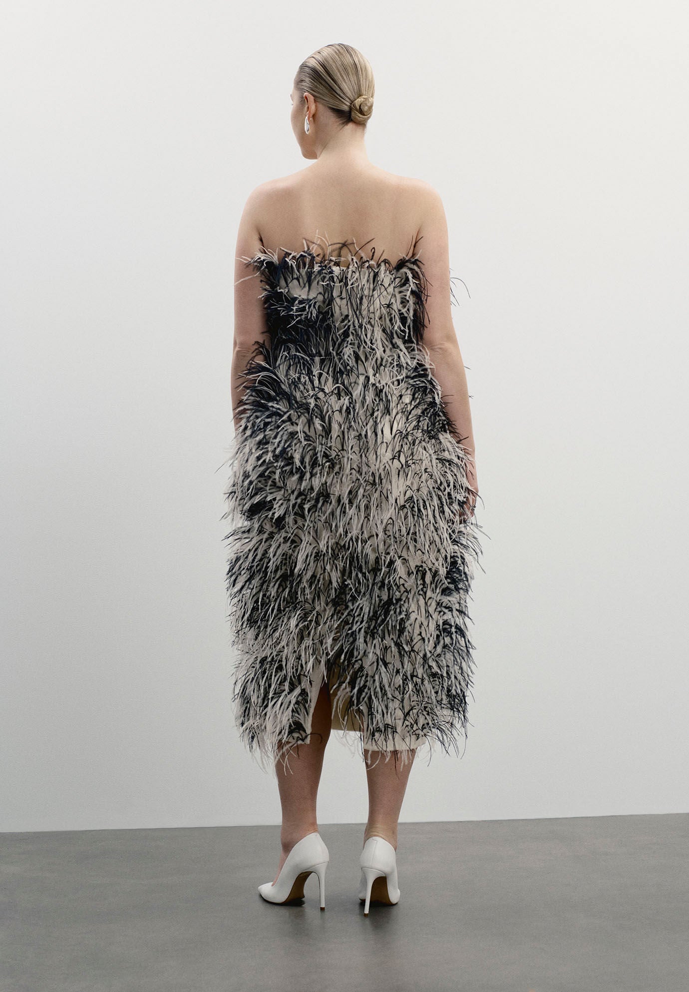 Ostrich Feather Strapless Maxi Dress, BLACK AND CREAM, alternate image number 2