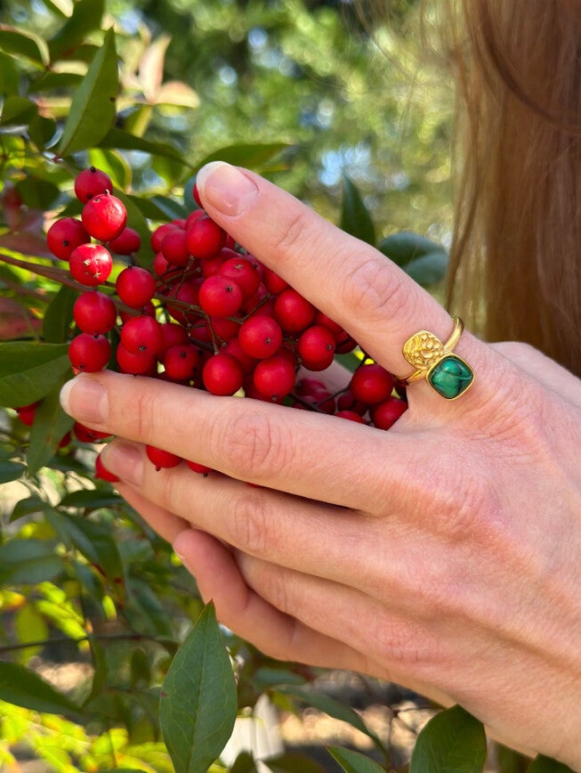 Renee Ring, GOLD AND GREEN, alternate image number 1