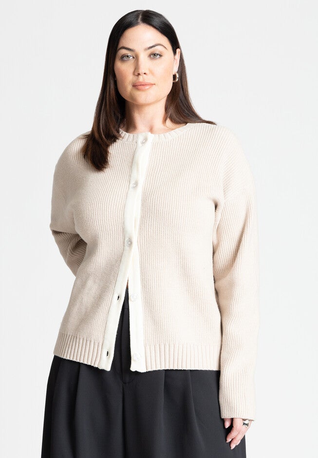Contrast Placket Cardigan | Dia & Co