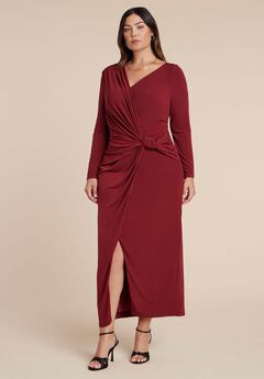 Twist Detail Knit Maxi Dress
