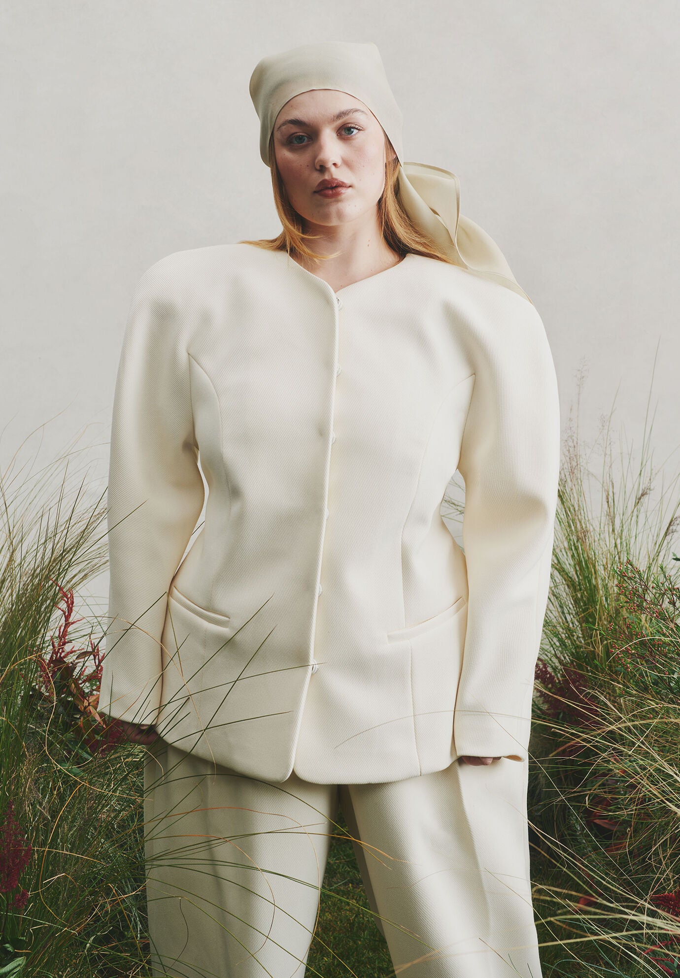 Rounded Hourglass Blazer