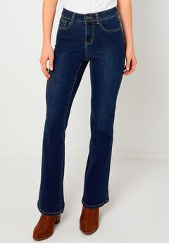 Plus Size Curvy Fit Bootcut Jeans