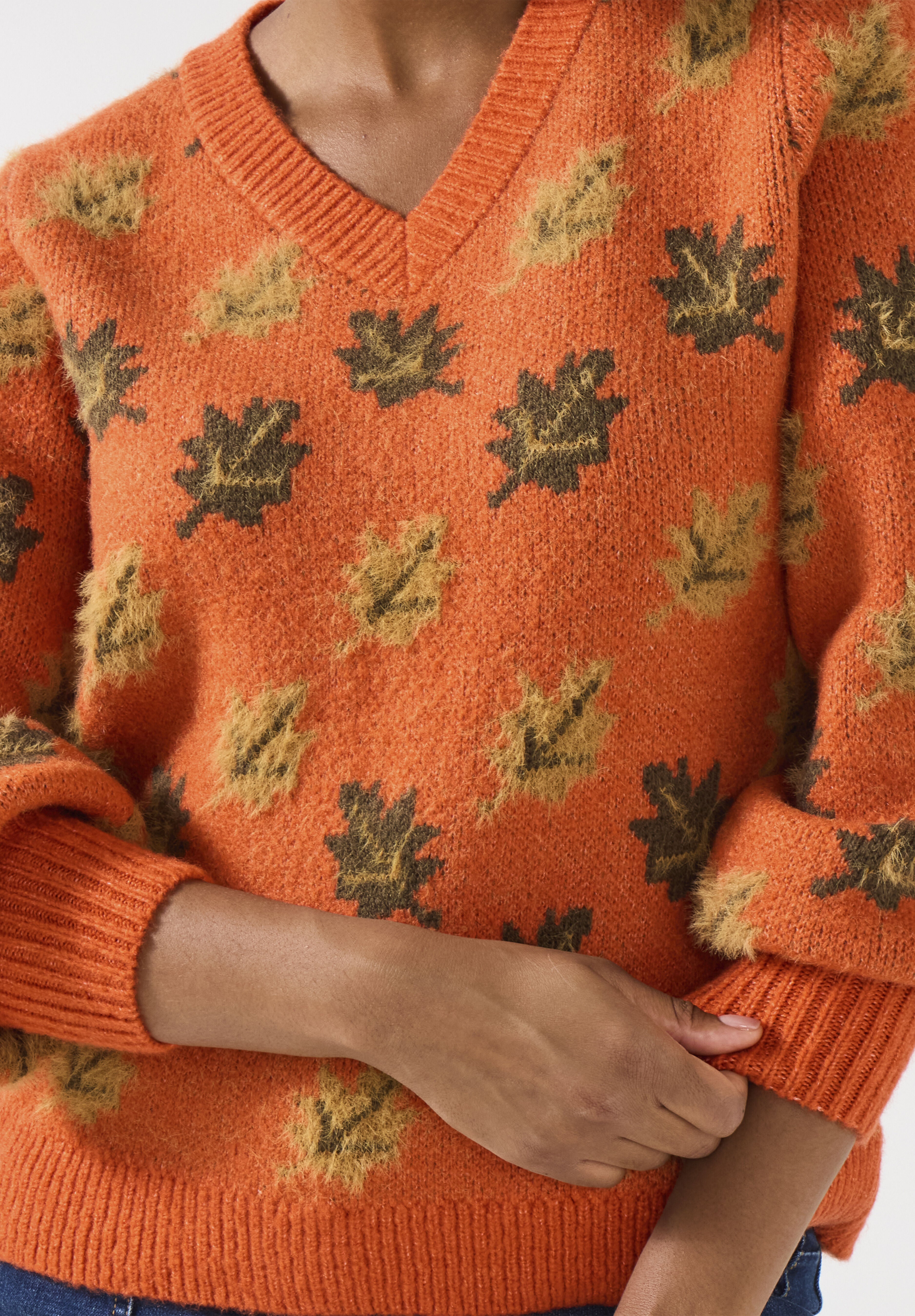 Comfy Leafy Pullover, FALLING LEAF PRINT, alternate image number 2
