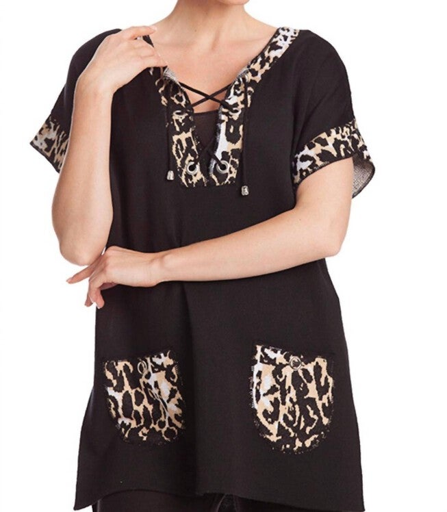 LEOPARD TIE UP PONCHO IN BLACK/CHAMPAGNE, BlackChampagne / Black, hi-res image number 0