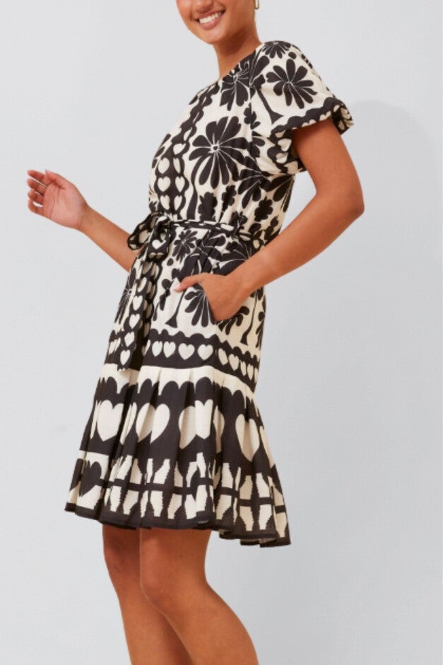 Annick - Beatrice Dress Fit & Flare Belted Heart Print, Black / Black, alternate image number 2