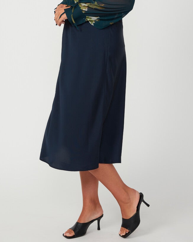 Azura Skirt, Midnight Navy / Navy, alternate image number 2