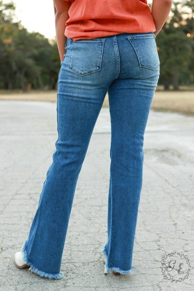 THE HANNAH HIGH RISE SHARK BITE FLARE DENIM IN MEDIUM WASH, Medium Wash / Medium Wash, alternate image number null