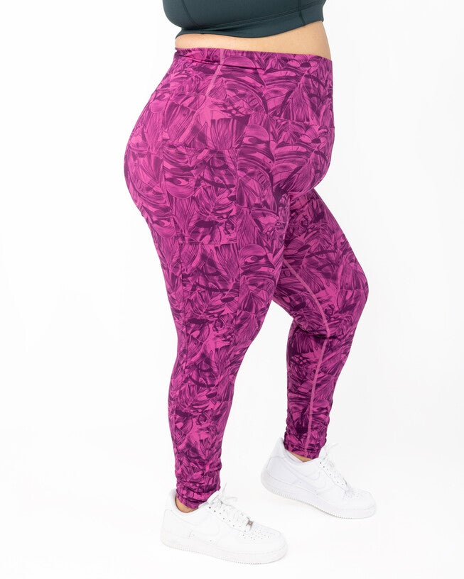 SuperHold™ Pocket Leggings, , alternate image number null