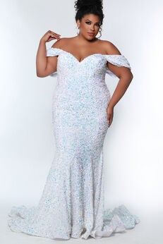 CHASSIS EVENING GOWN
