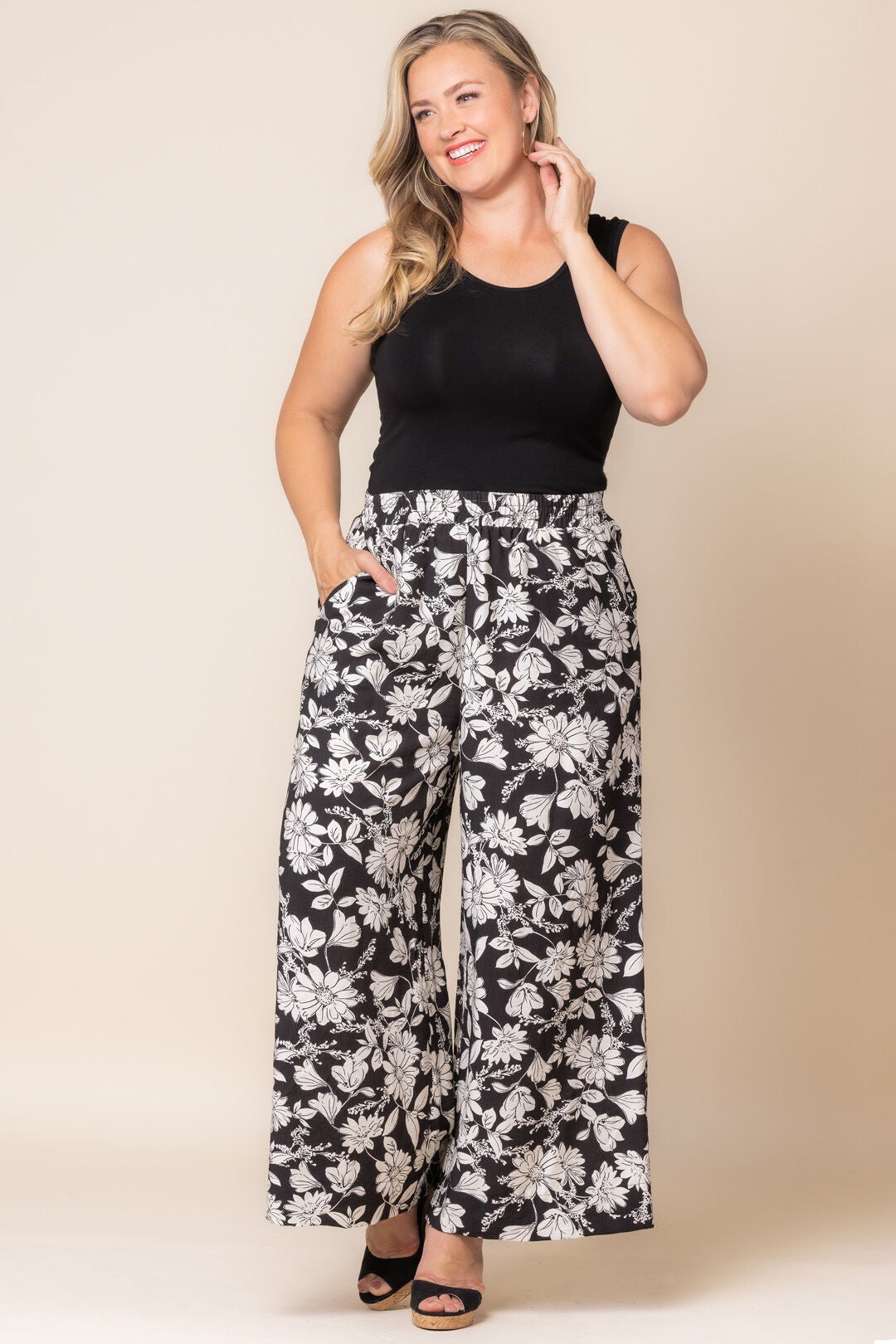 Eva Wide Leg Palazzo Pants, Black  White Florals / Black, alternate image number 4