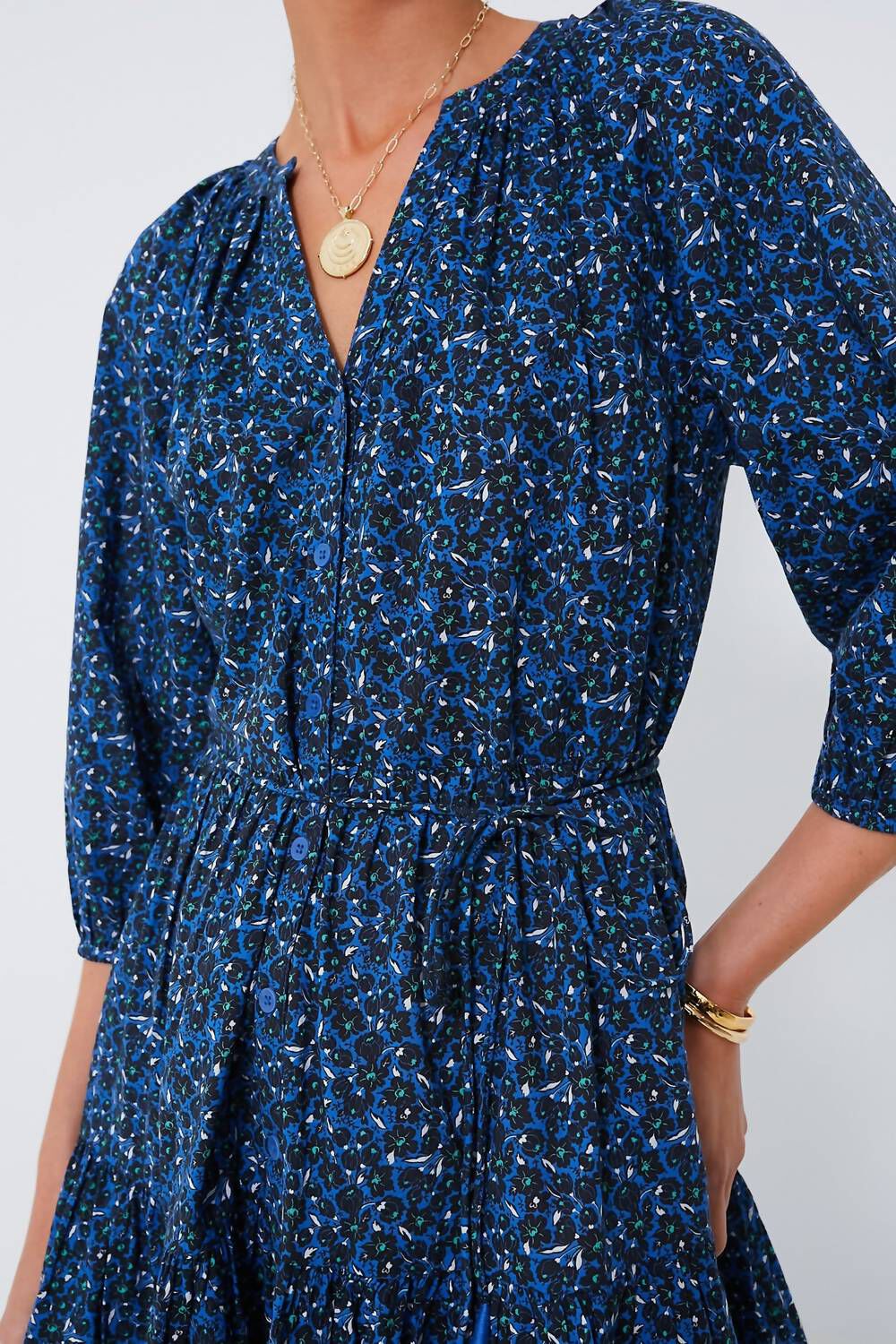 MINI MITTE DRESS IN SPAGLIATO FLORAL BLUE, , alternate image number 9