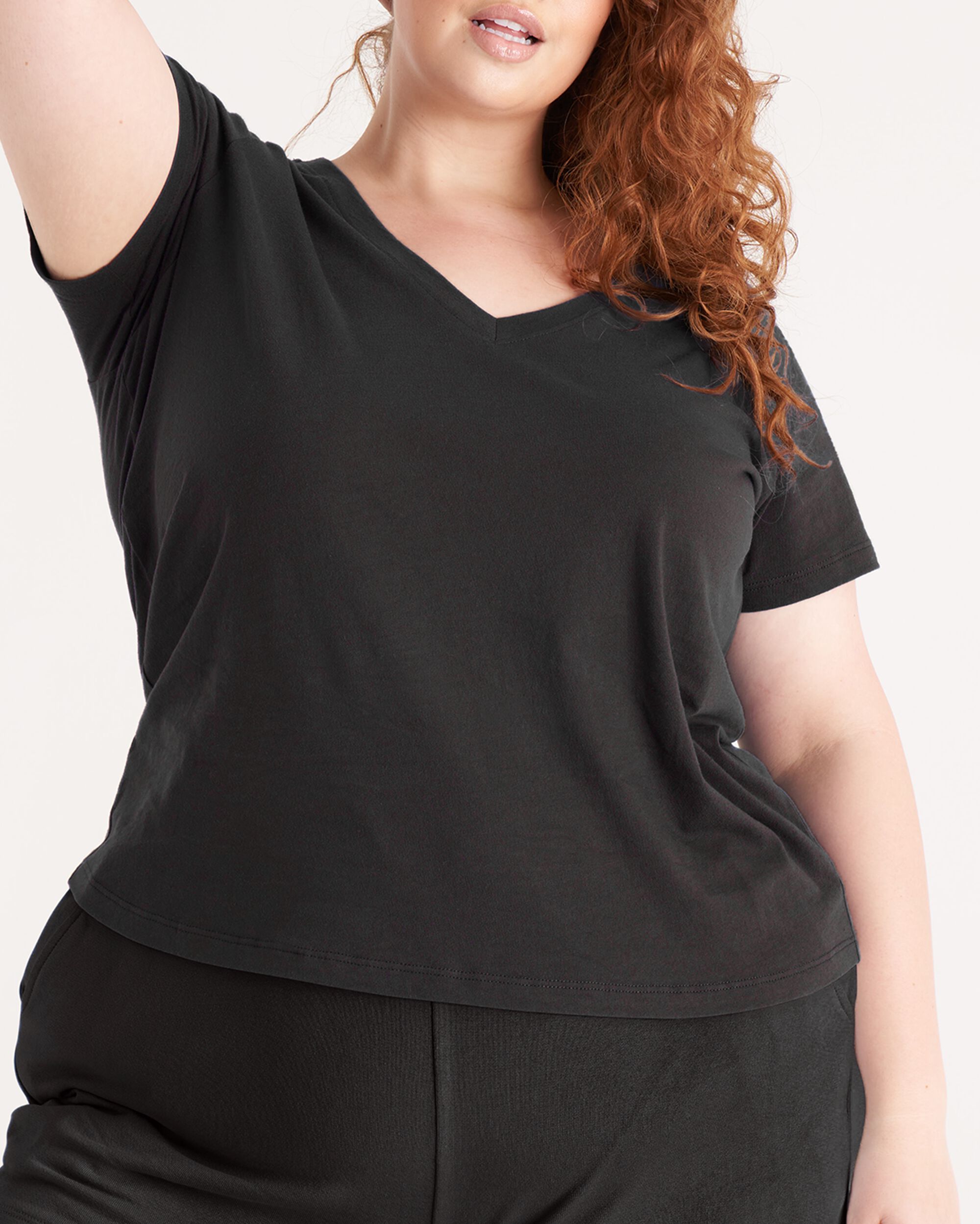 The V Neck Tee, Onyx / Black, hi-res image number 0