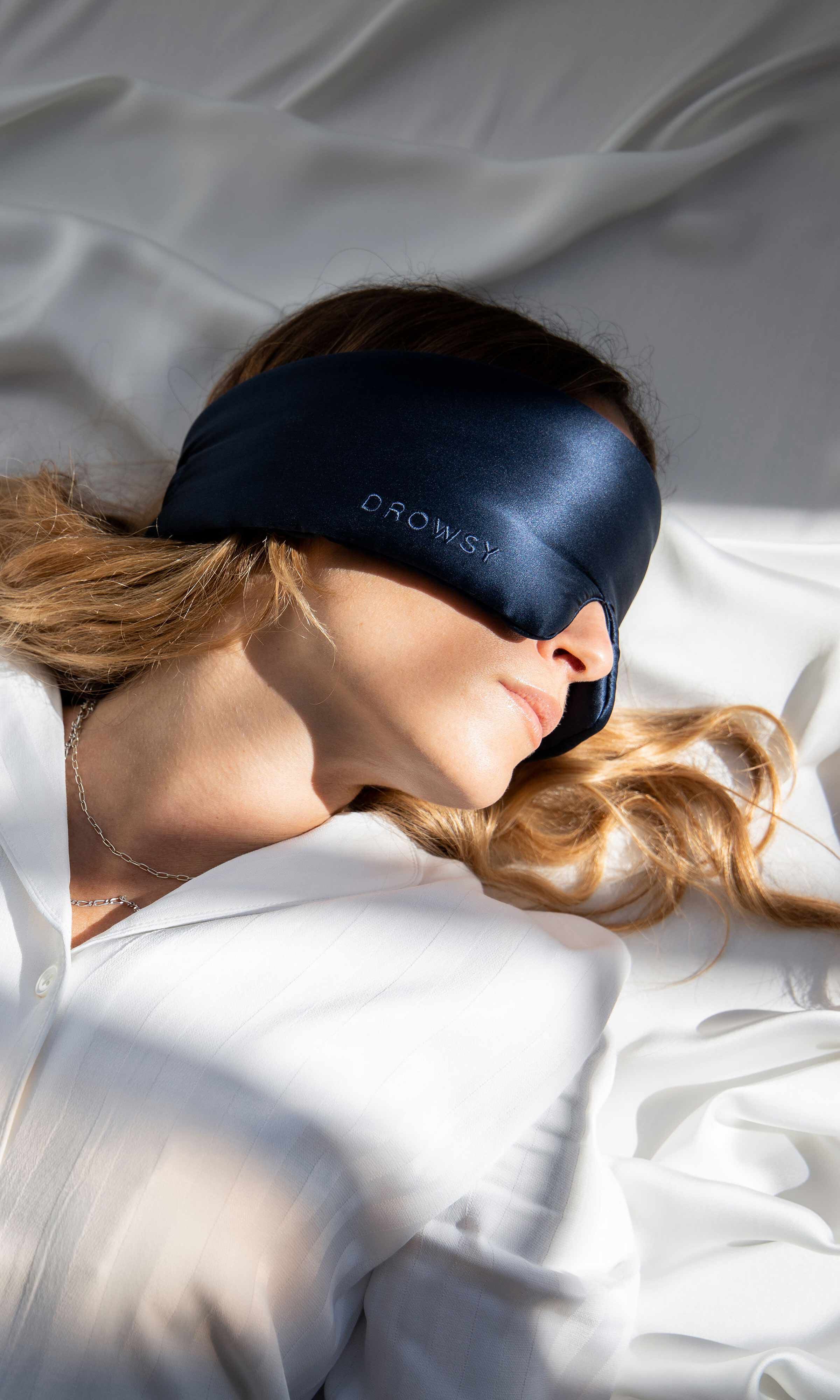 Silk Sleep Mask, Midnight Blue / Navy, alternate image number 1