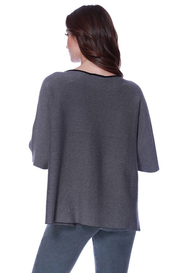 2-TONE HIGH SLIT SWEATER PONCHO IN GRAY, , alternate image number null