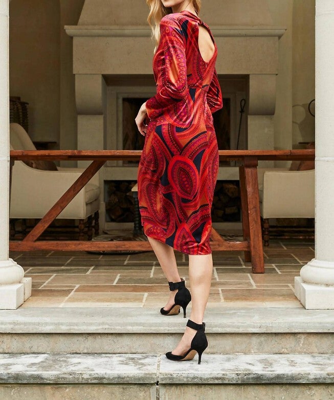 DANA MIDI VELVET PAISLEY DRESS IN MULTI, Multi / Red, alternate image number 3