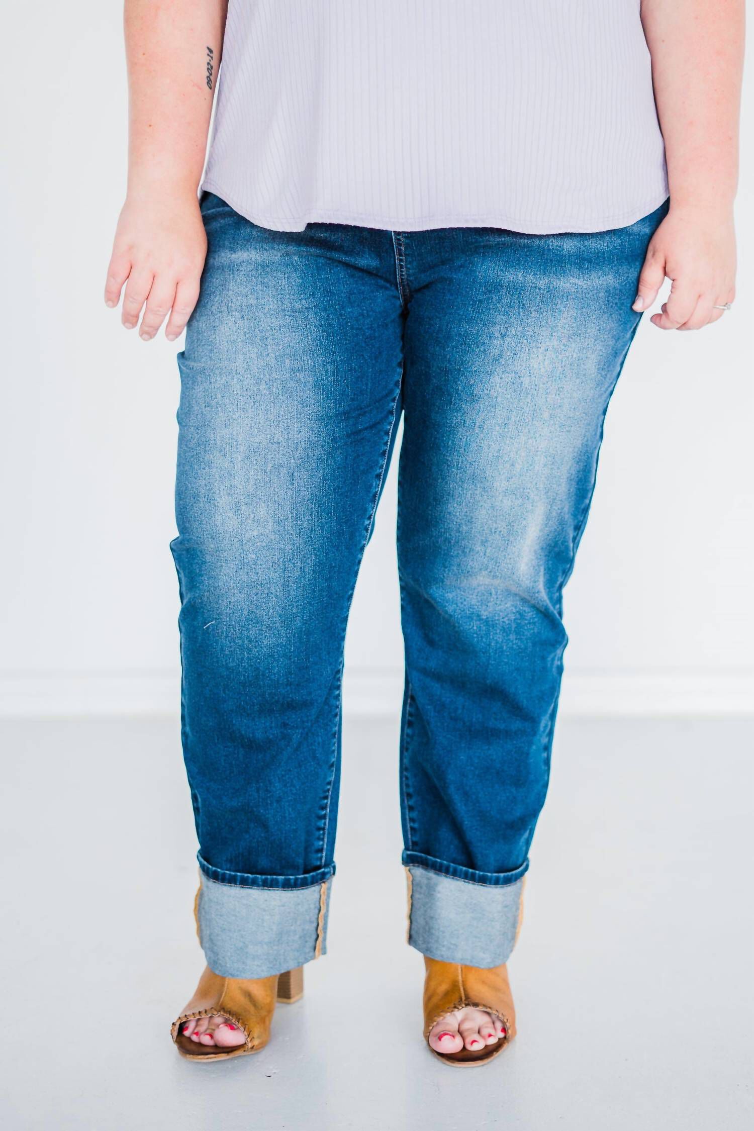 BOYFRIEND JEANS IN DARK WASH, Dark Wash / Destructed Dark Wash, hi-res image number 0